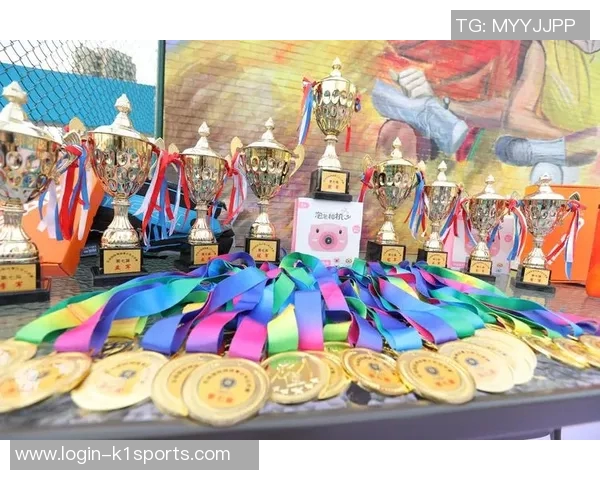 广州网球队逆袭之旅全景纪实展现拼搏与荣耀的青春故事 广州网球队逆袭之旅全景纪实展现拼搏与荣耀的青春故事