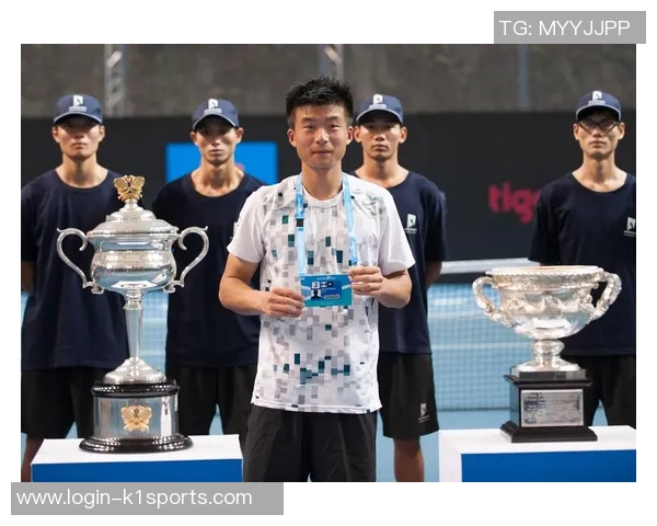 重庆网球队在全运会积分榜上以89分稳居首位展现强劲实力 重庆网球队在全运会积分榜上以89分稳居首位展现强劲实力